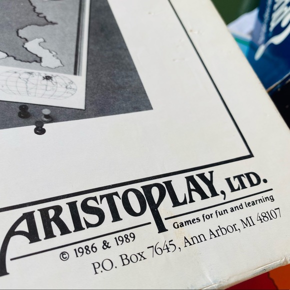 Vintage 1986 “Where in the World” Geography, Diplomat & Map Knowledge Board Game - Picture 4 of 15
